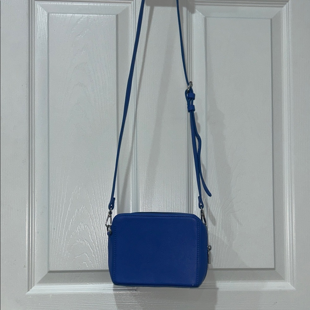 Wild Fable Vibrant Blue Crossbody Bag